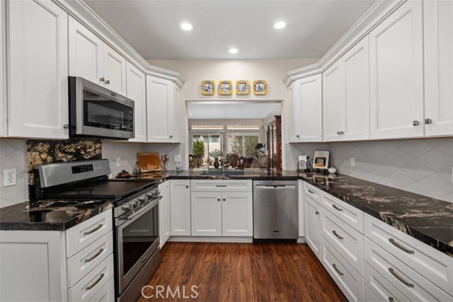 Detail Gallery Image 7 of 45 For 28935 Paseo Theresa, Mission Viejo,  CA 92692 - 2 Beds | 2 Baths