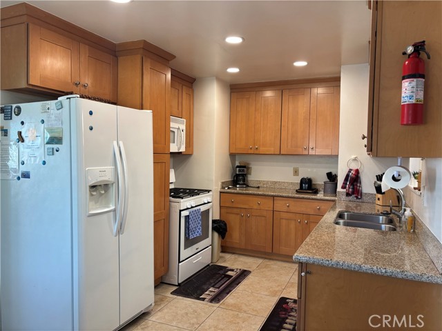Detail Gallery Image 10 of 23 For 33791 Silver Lantern St, Dana Point,  CA 92629 - 2 Beds | 1 Baths