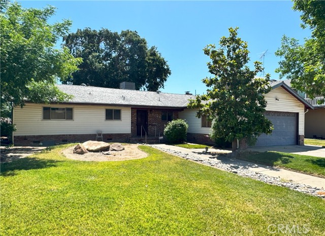 Thumbnail for 1041 Golden Gate Ave, Dos Palos, CA 93620