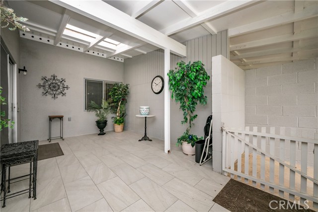 Detail Gallery Image 9 of 65 For 1562 Golden Rain Rd #44I,  Seal Beach,  CA 90740 - 2 Beds | 1 Baths