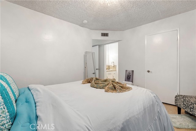 Detail Gallery Image 18 of 38 For 3505 Kennedy, Bakersfield,  CA 93309 - 4 Beds | 3 Baths