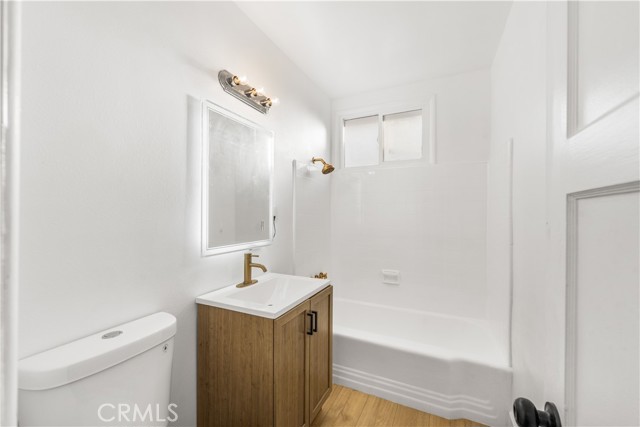 Detail Gallery Image 13 of 25 For 15320 Bledsoe, Sylmar,  CA 91342 - 3 Beds | 2 Baths