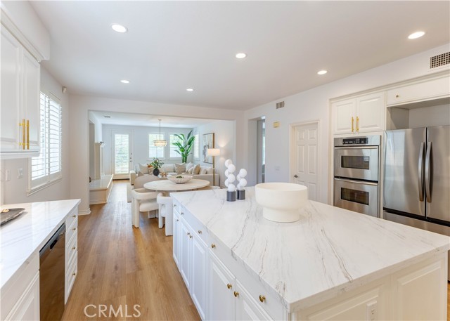 8034 E Portico, Orange CA: https://media.crmls.org/medias/24539f69-c954-4935-9185-eeea5621cea0.jpg