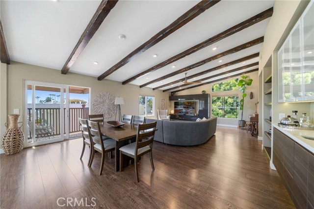 Detail Gallery Image 12 of 30 For 215 Monterey Dr, Laguna Beach,  CA 92651 - 2 Beds | 2/1 Baths