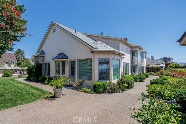 9772 Crestview Circle, Villa Park CA: https://media.crmls.org/medias/2454c22a-c7f9-4615-9c09-4e8f27968c2a.jpg