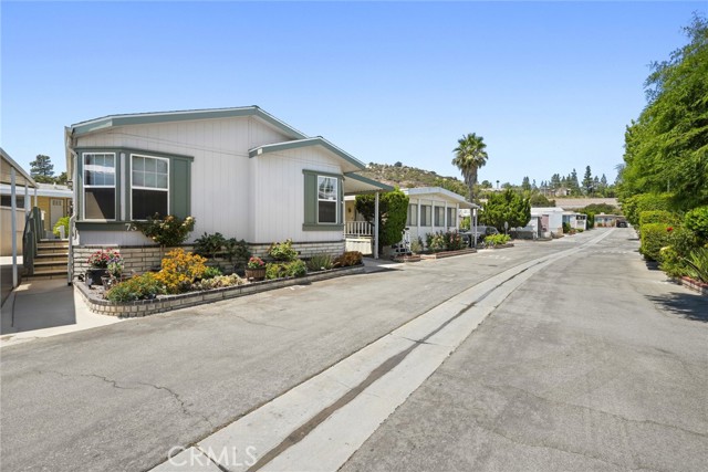 Detail Gallery Image 5 of 27 For 11401 Topanga #73,  Chatsworth,  CA 91311 - 3 Beds | 2 Baths