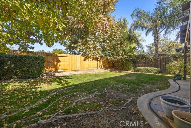 Detail Gallery Image 26 of 28 For 5500 Woodard Ridge Dr, Bakersfield,  CA 93313 - 3 Beds | 2/1 Baths