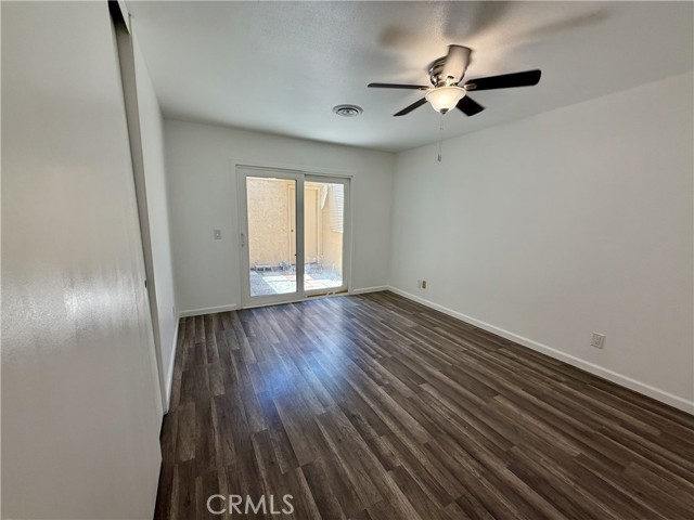 Image 14 of 20 For 335 Stetson Avenue