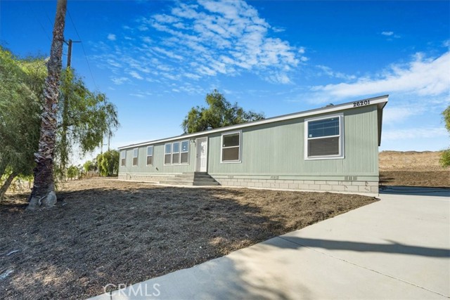 26201 State Highway 74, Perris, California 92570, 4 Bedrooms Bedrooms, ,2 BathroomsBathrooms,Residential,For Sale,26201 State Highway 74,CRCV24248385