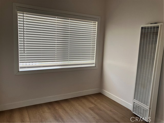 10047 Flora Vista Street, Bellflower CA: https://media.crmls.org/medias/24594870-3bf6-4f66-91fc-ca81e6d1f7f3.jpg