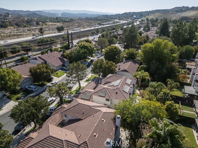 Detail Gallery Image 60 of 70 For 15717 Rosehaven Ln, Canyon Country,  CA 91387 - 3 Beds | 2/1 Baths
