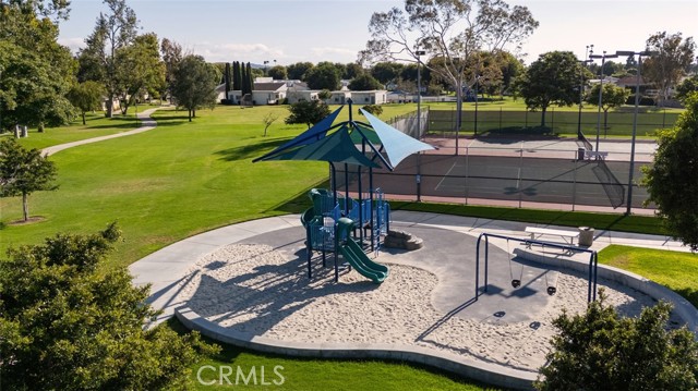 15232 Lille Circle, Irvine CA: https://media.crmls.org/medias/245a6405-0719-4420-a4bb-b7ec660356b4.jpg