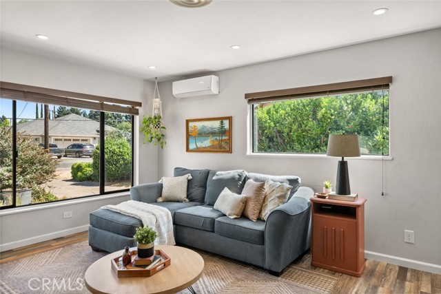 Detail Gallery Image 7 of 34 For 1178 Marian Ave, Chico,  CA 95928 - 3 Beds | 2 Baths