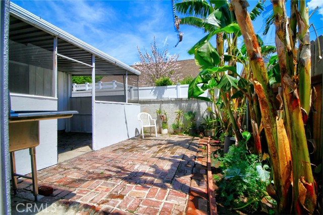 816 N Atlantic Boulevard, Alhambra, CA, 91801 816 N Atlantic Boulevard, Alhambra, CA, 91801