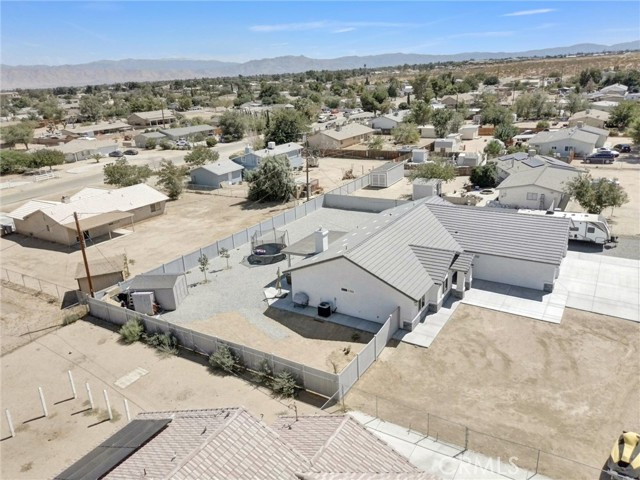 11515 Tamarisk Avenue, Hesperia CA: https://media.crmls.org/medias/245d02be-b66d-4578-9e56-a5cf599b23ab.jpg