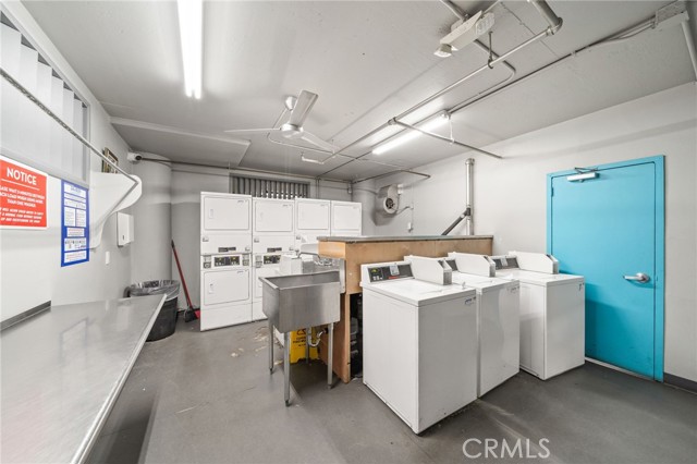 Detail Gallery Image 24 of 29 For 100 Atlantic Avenue #604, Long Beach,  CA 90802 - 2 Beds | 1 Baths