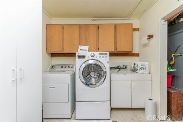 11594 Morrison Street, North Hollywood CA: https://media.crmls.org/medias/245d7085-a63a-4a2a-90cc-953904db2eea.jpg