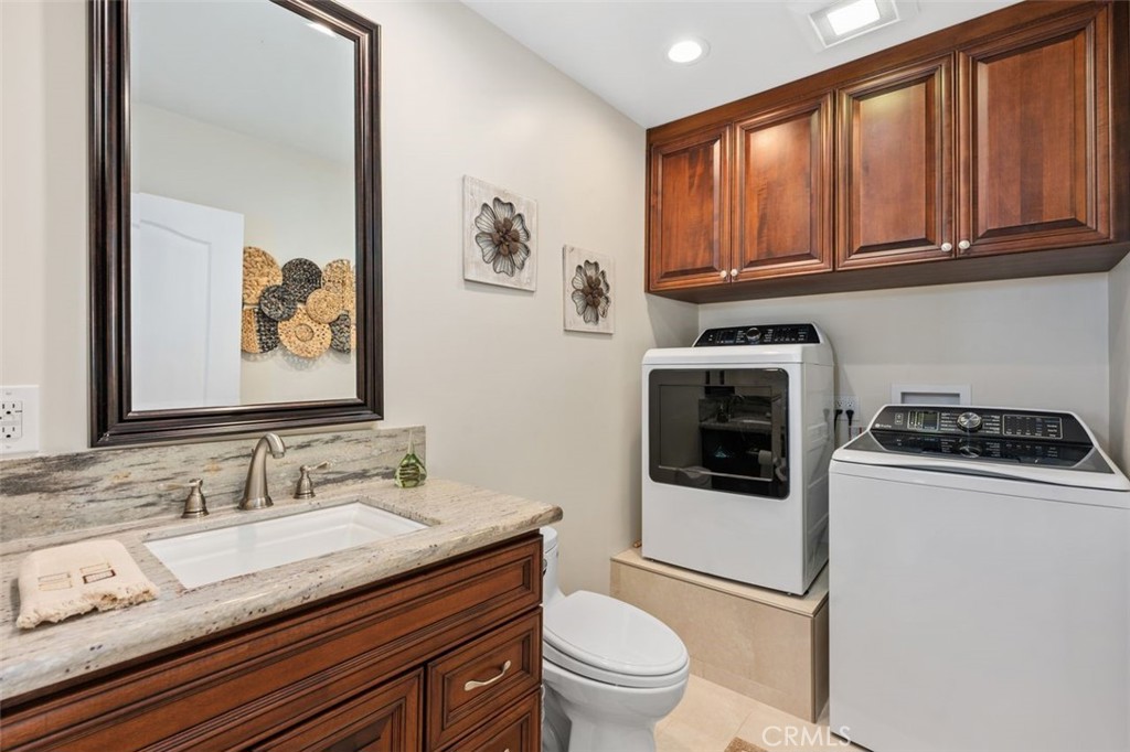 MLS #OC25259647 image #19