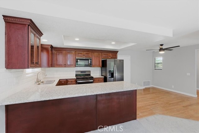 Detail Gallery Image 15 of 31 For 5768 Old Ranch, Oceanside,  CA 92057 - 3 Beds | 2 Baths