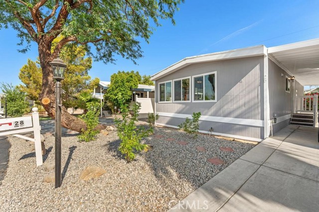 Detail Gallery Image 3 of 28 For 17555 Corkhill Rd #28,  Desert Hot Springs,  CA 92240 - 2 Beds | 2 Baths