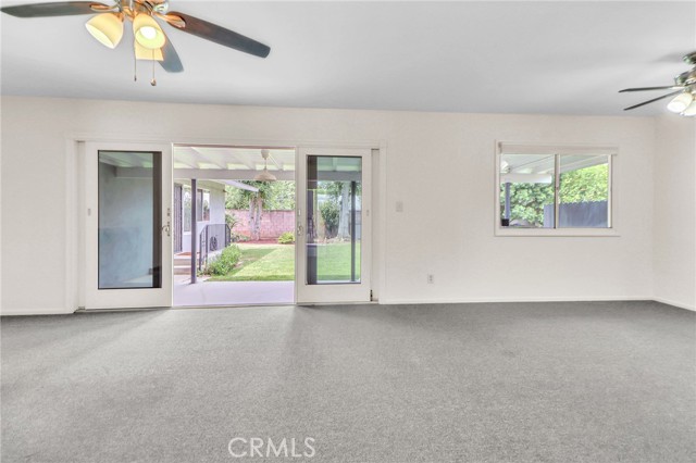 Detail Gallery Image 13 of 43 For 622 Esther Way, Redlands,  CA 92373 - 4 Beds | 2/1 Baths