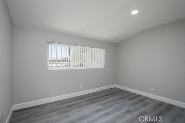 Detail Gallery Image 10 of 17 For 3630 Russell St, Riverside,  CA 92501 - 2 Beds | 1 Baths