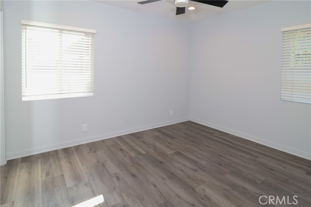 13917 Truro Avenue, Hawthorne CA: https://media.crmls.org/medias/24613e0c-f4df-4f86-94b9-3a133780f4ba.jpg