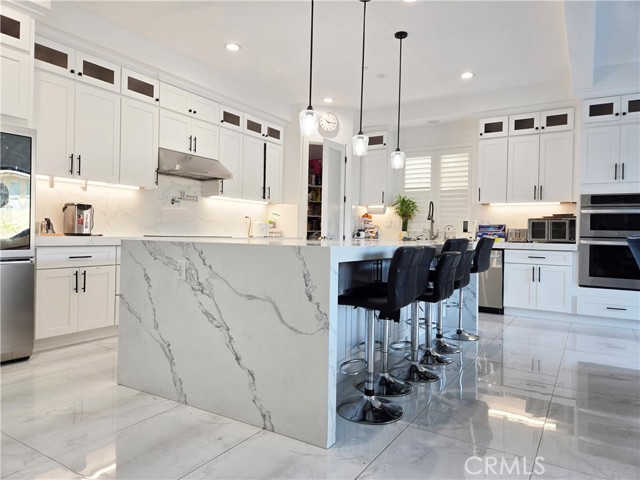 Detail Gallery Image 20 of 23 For 10457 Saint Anna Pl, Fountain Valley,  CA 92708 - 4 Beds | 4 Baths