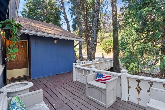407 Dart Canyon Road, Crestline CA: https://media.crmls.org/medias/24622d08-5902-477d-9622-0370faba3c13.jpg