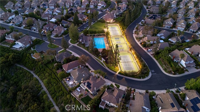 6307 E Rocking Horse Way, Orange CA: https://media.crmls.org/medias/2463f701-3c4a-437a-b246-c4c96463bb6c.jpg