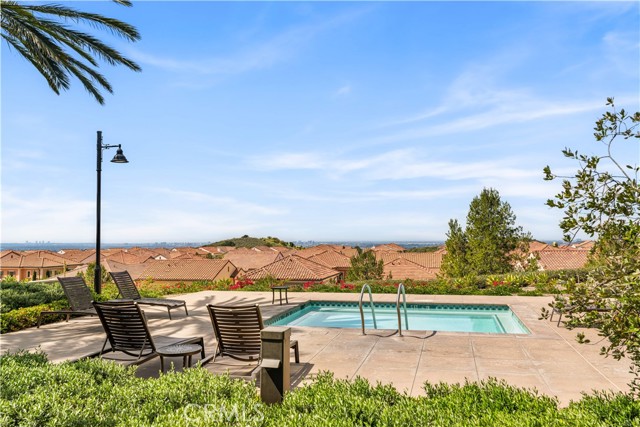 Detail Gallery Image 44 of 75 For 111 Donati, Irvine,  CA 92602 - 4 Beds | 3 Baths