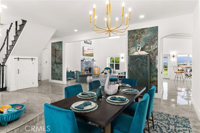 Detail Gallery Image 13 of 75 For 22252 Monte Rancho Dr, Temecula,  CA 92590 - 4 Beds | 4 Baths