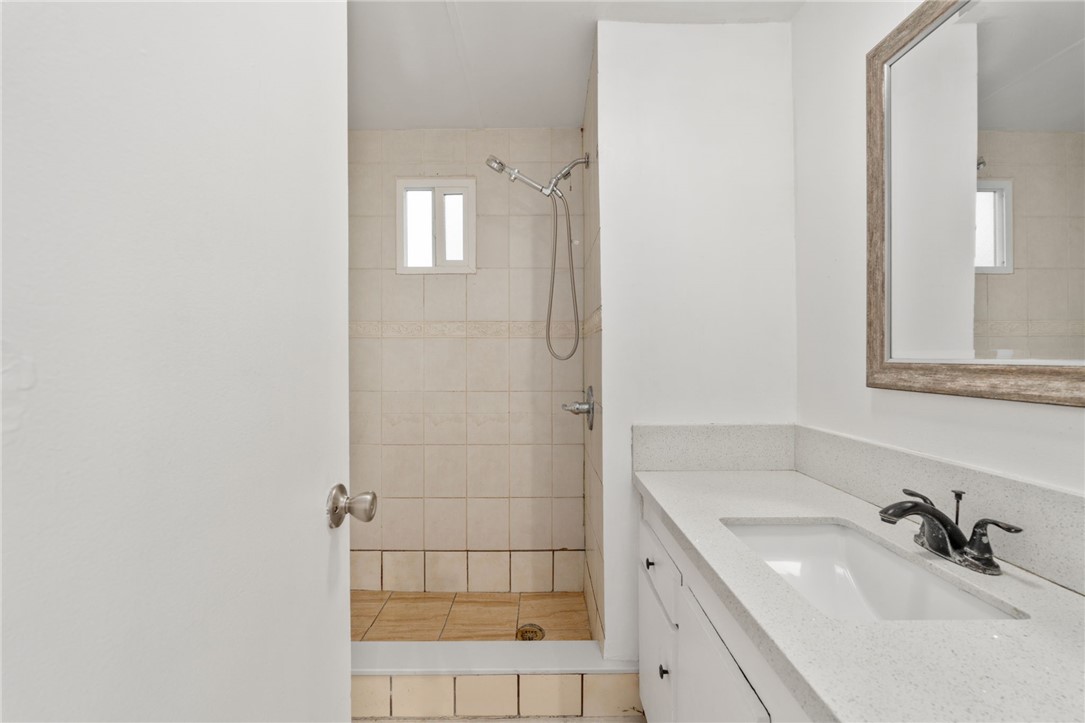 Detail Gallery Image 28 of 35 For 1010 Holt Ave #3 F,  Pomona,  CA 91768 - 3 Beds | 1 Baths