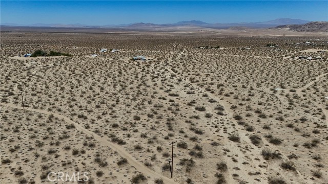 Detail Gallery Image 6 of 16 For 774 Manzanita Rd, Johnson Valley,  CA 92285 - – Beds | – Baths