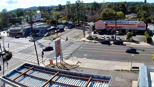 Detail Gallery Image 24 of 25 For 6016 Fallbrook Ave #200,  Woodland Hills,  CA 91367 - 4 Beds | – Baths