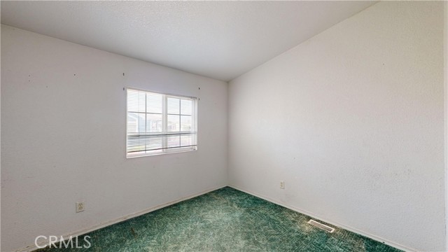 Detail Gallery Image 19 of 37 For 3595 Santa Fe Ave #209,  Long Beach,  CA 90810 - 3 Beds | 2 Baths