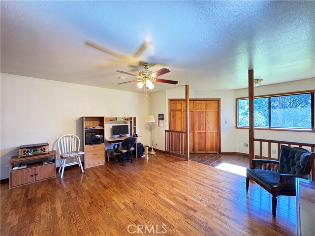 Detail Gallery Image 5 of 75 For 1800 Boonville Rd, Ukiah,  CA 95482 - 5 Beds | 4/1 Baths