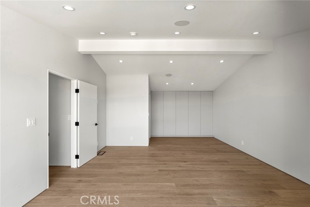 Detail Gallery Image 26 of 35 For 9336 Lloydcrest Dr, Beverly Hills,  CA 90210 - 3 Beds | 2 Baths