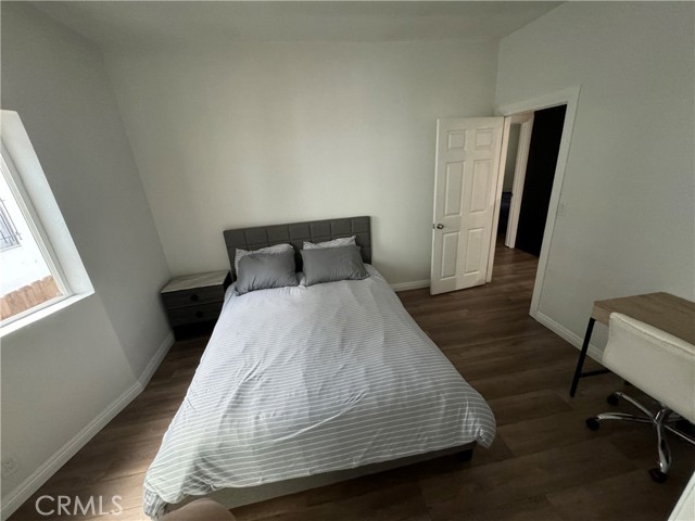 Detail Gallery Image 11 of 13 For 533 E 36th, Los Angeles,  CA 90011 - 4 Beds | 2 Baths