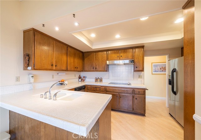33 Oaktree Lane, Rolling Hills Estates, California 90274, 2 Bedrooms Bedrooms, ,3 BathroomsBathrooms,Residential,Sold,Oaktree,OC22217896