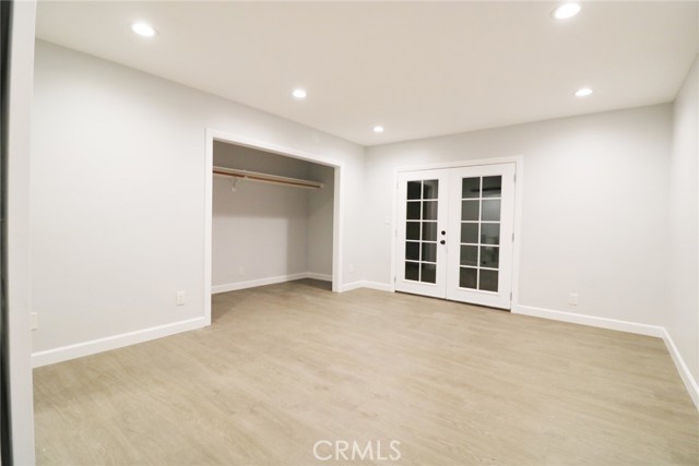 12017 Roscoe Boulevard photo 15