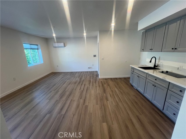 11855 Beverly Court, Loma Linda CA: https://media.crmls.org/medias/2467daf8-be28-4068-8450-4bfe1f4129c7.jpg
