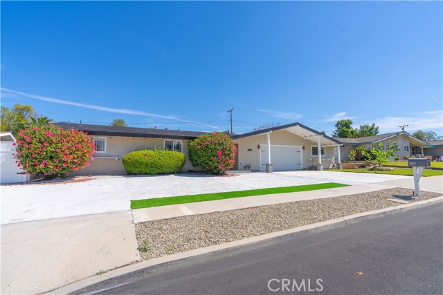 Detail Gallery Image 2 of 63 For 1229 Coventry Dr, Thousand Oaks,  CA 91360 - 4 Beds | 4 Baths