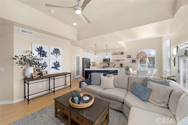 Detail Gallery Image 16 of 38 For 215 Placentia, Pismo Beach,  CA 93449 - 3 Beds | 3/1 Baths