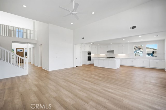 34524 Kadota Street, Yucaipa CA: https://media.crmls.org/medias/2469c1d3-2ba1-4c95-9b71-d505902c5c11.jpg