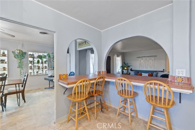 Detail Gallery Image 14 of 49 For 3010 Elmwood Ave, Bakersfield,  CA 93305 - 4 Beds | 2 Baths