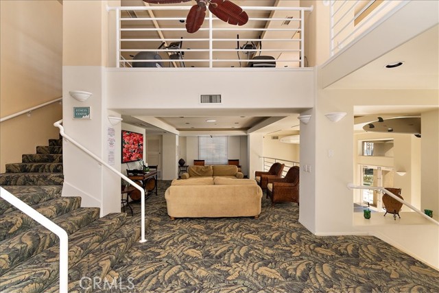Detail Gallery Image 17 of 20 For 200 Pacific Coast Hwy #125,  Huntington Beach,  CA 92648 - 1 Beds | 1 Baths