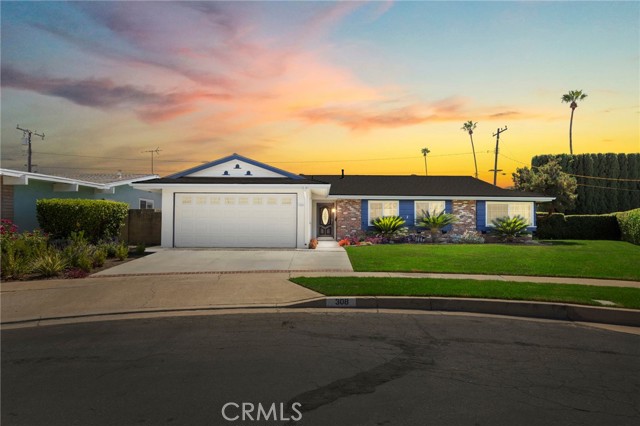 Detail Gallery Image 1 of 19 For 308 Eagle Dr, Placentia,  CA 92870 - 4 Beds | 2 Baths
