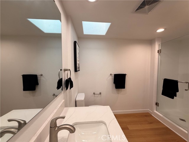 Detail Gallery Image 22 of 39 For 1921 Saint John Rd 35c,  Seal Beach,  CA 90740 - 2 Beds | 2/1 Baths