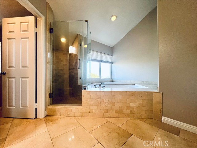 68 Marseille, Laguna Niguel CA: https://media.crmls.org/medias/246c00a0-de8f-48eb-b2e3-5286f3c85940.jpg